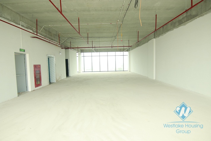 Big office for rent in diplomatic area, Tay Ho, Ha Noi